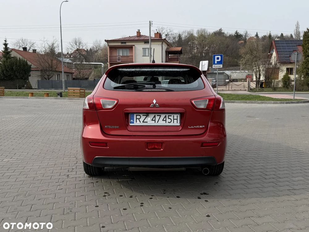 Mitsubishi Lancer - 5