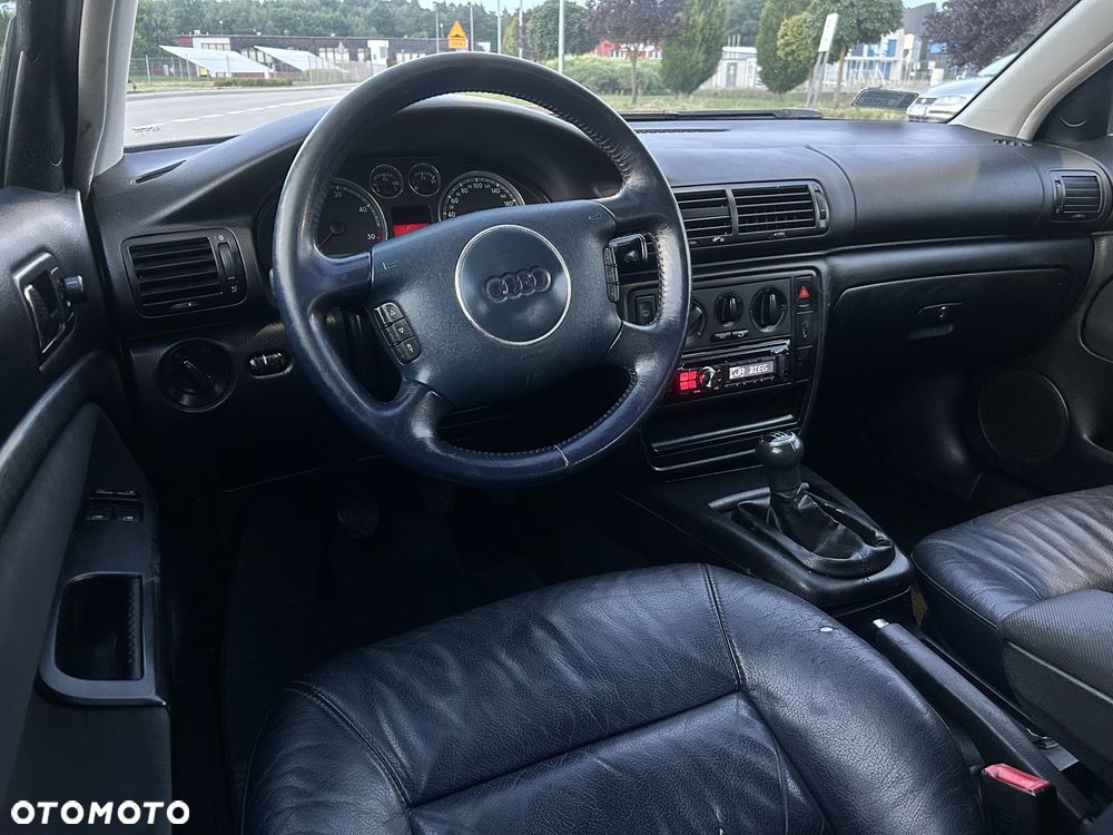 Volkswagen Passat - 7