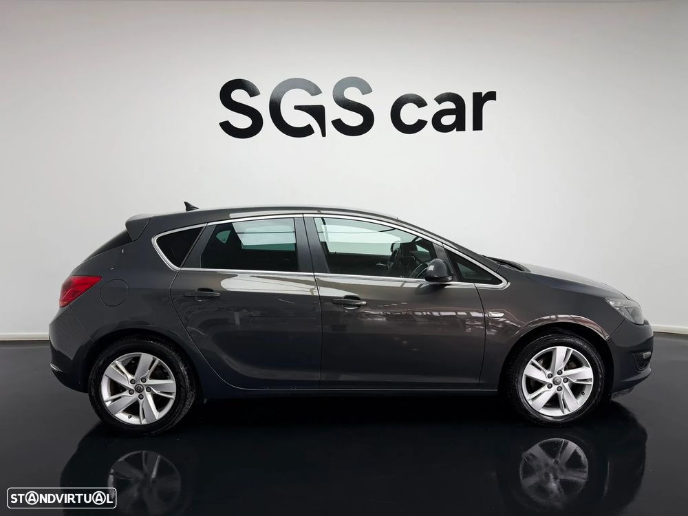 Opel Astra 1.6 CDTI Executive S/S J18 - 5