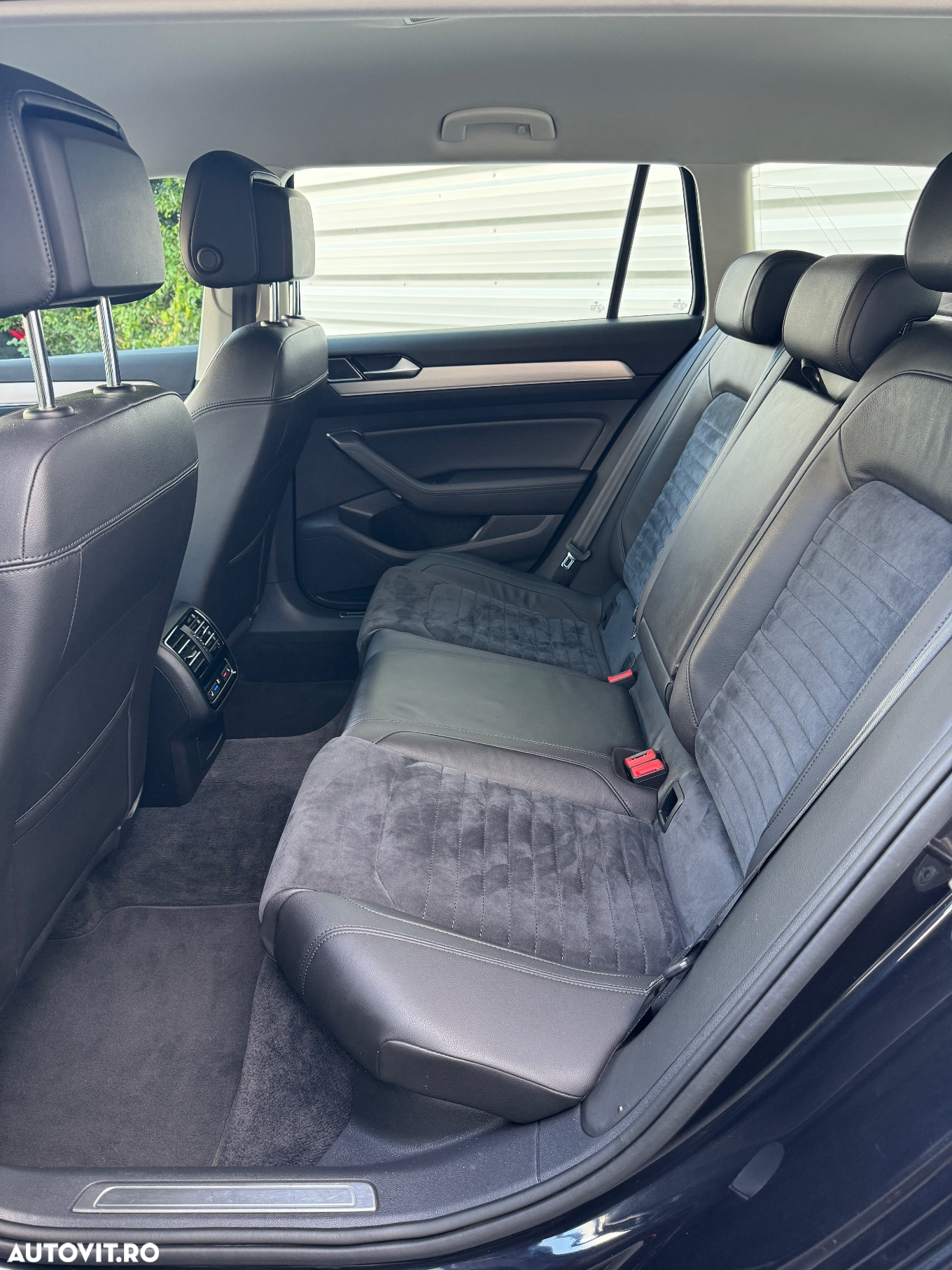 Volkswagen Passat Variant 1.4 TSI ACT (BMT) DSG Highline - 10