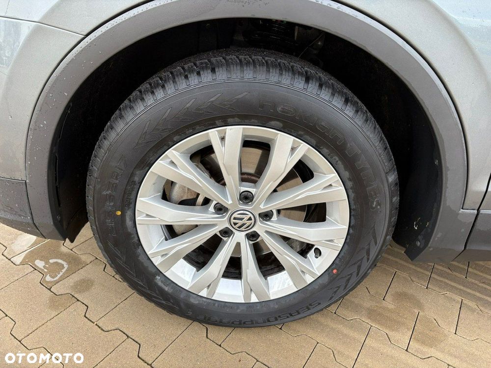 Volkswagen Tiguan Allspace - 12
