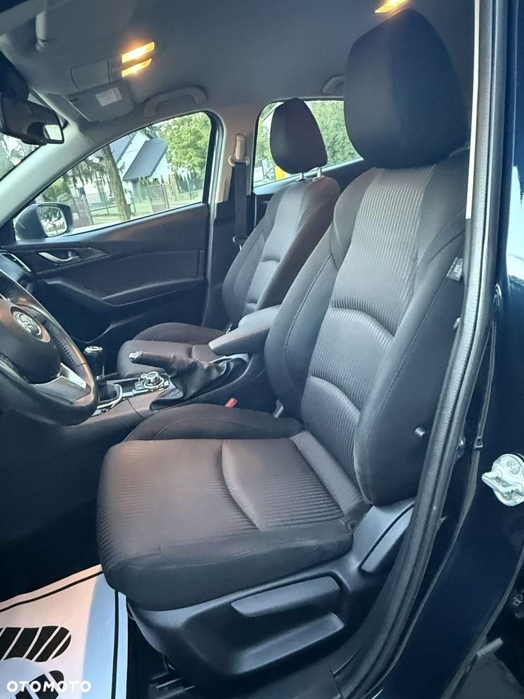 Mazda 3 - 15