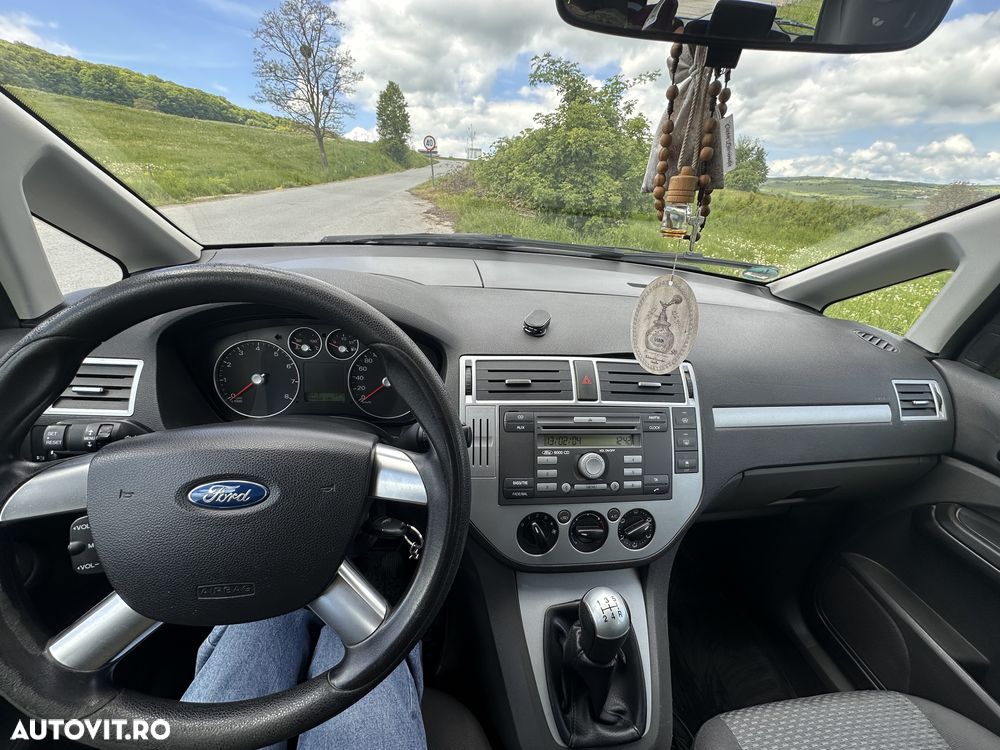 Ford C-Max - 17
