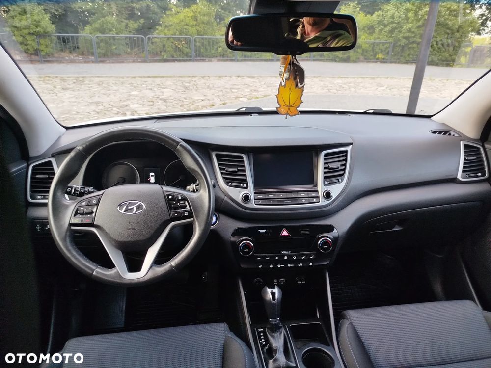Hyundai Tucson 1.7 CRDI BlueDrive GO Plus 2WD DCT - 17