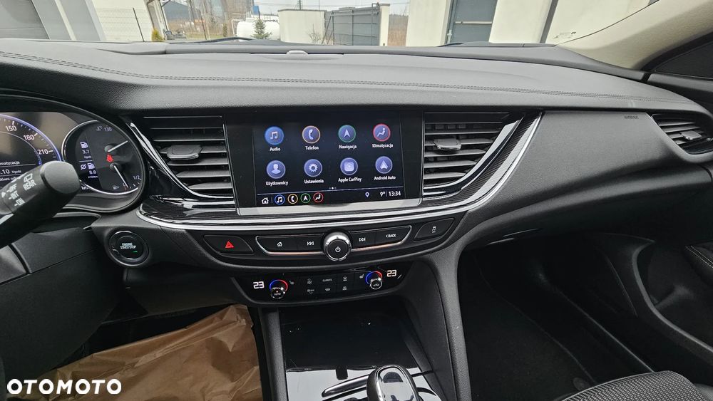 Opel Insignia 1.6 T Exclusive S&S - 16