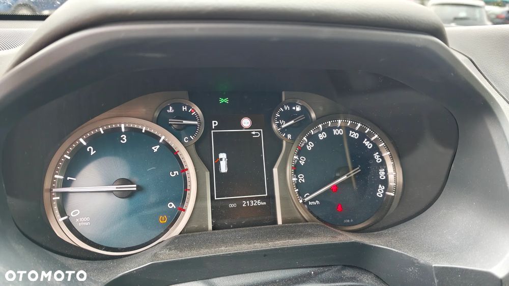 Toyota Land Cruiser - 20