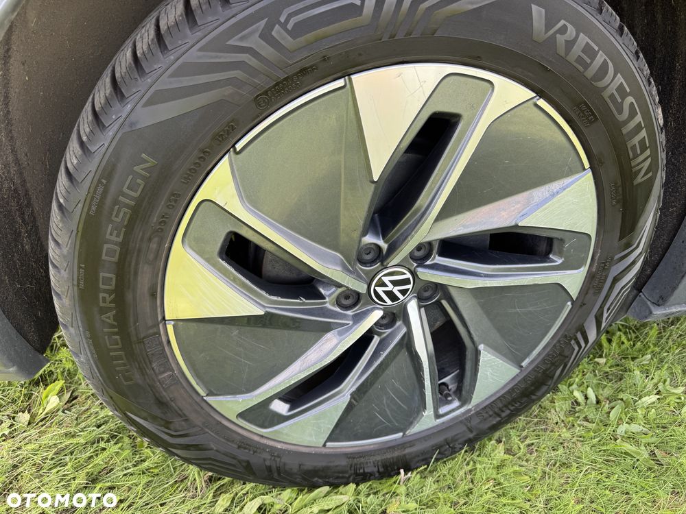 Volkswagen ID.4 - 16