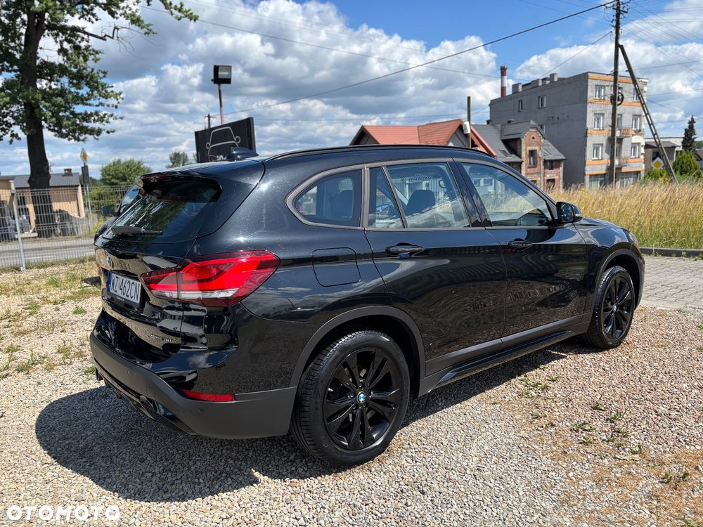 BMW X1 sDrive18i Sport Line - 19