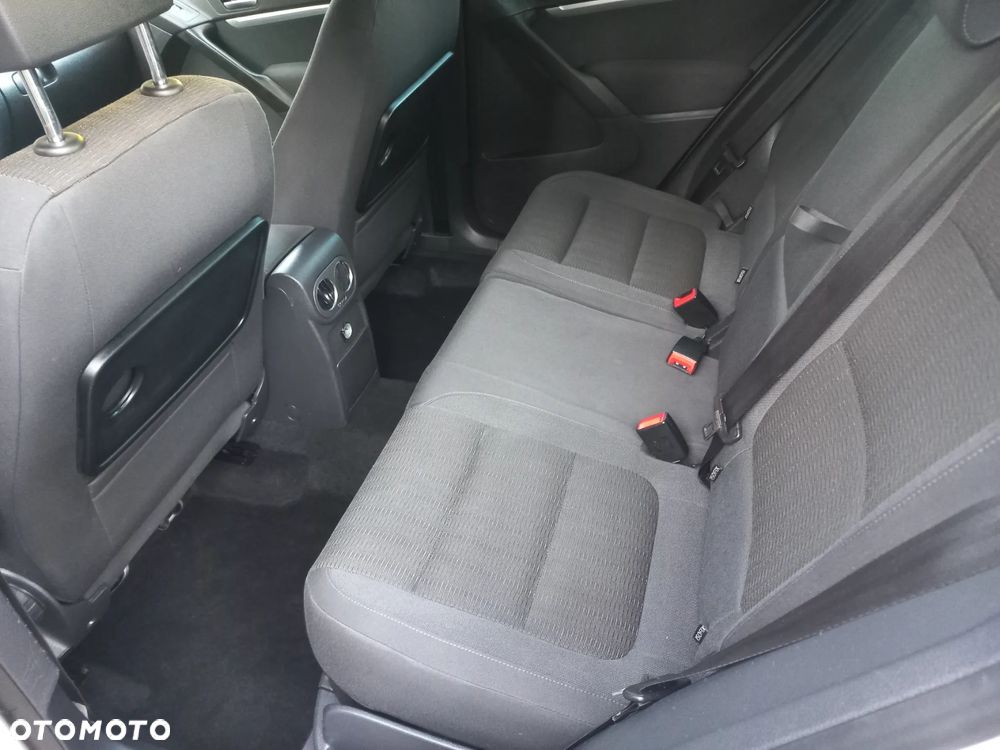 Volkswagen Tiguan 2.0 TDI DPF 4Motion DSG Sport & Style - 26