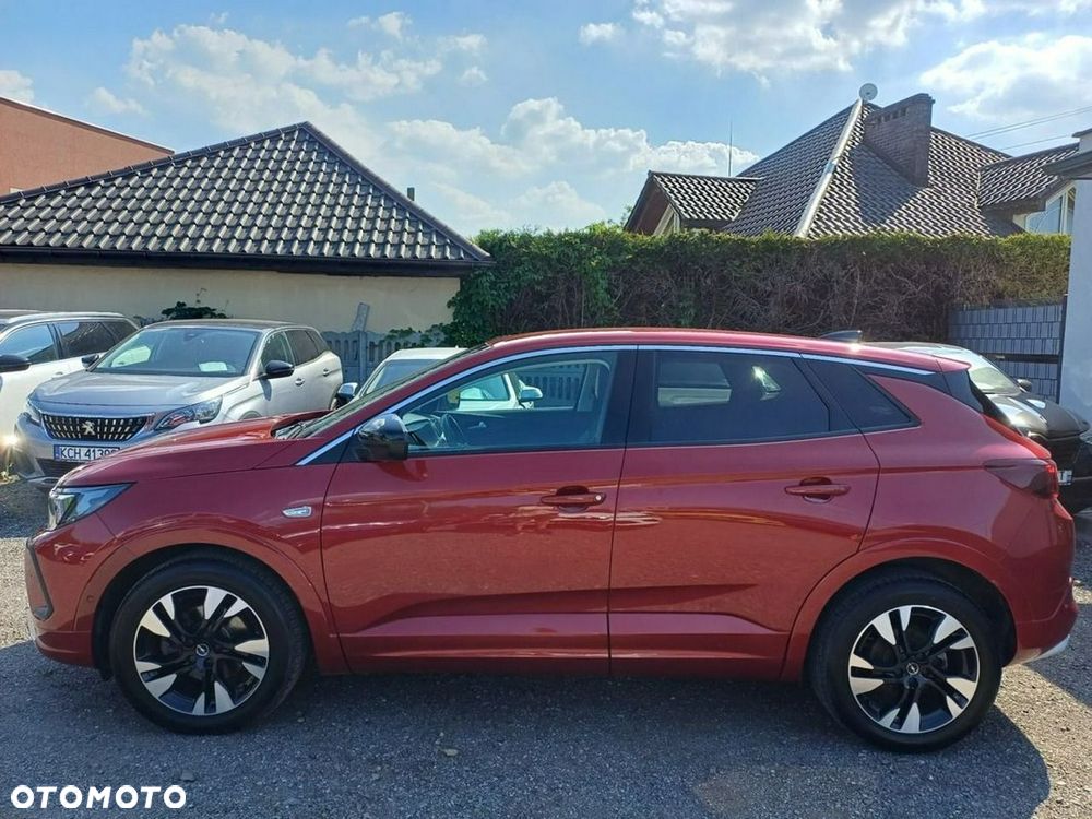 Opel Grandland X 1.2 Start/Stop Business INNOVATION - 4