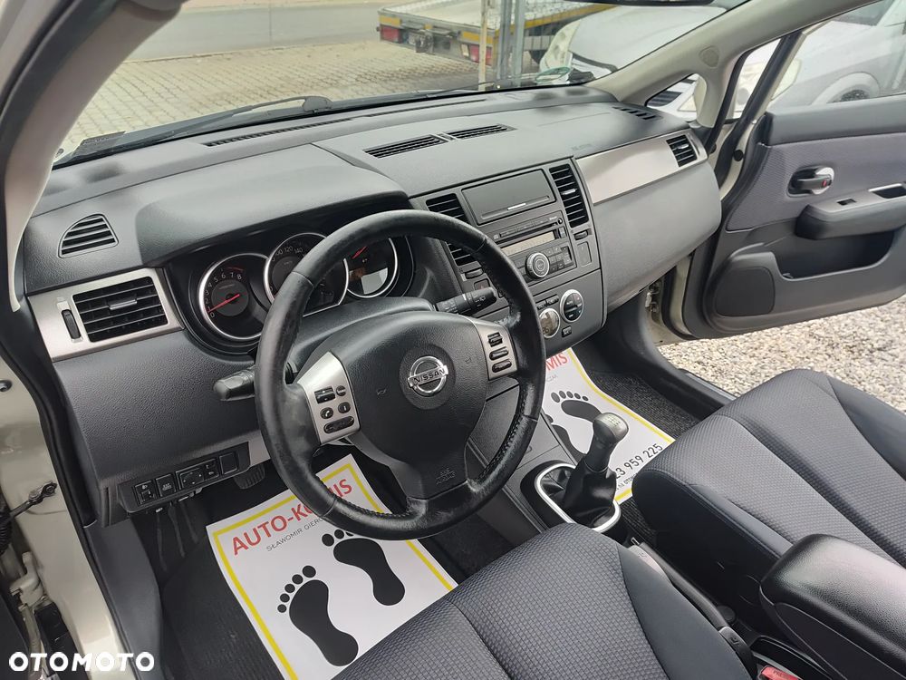 Nissan Tiida 1.6 Acenta - 14