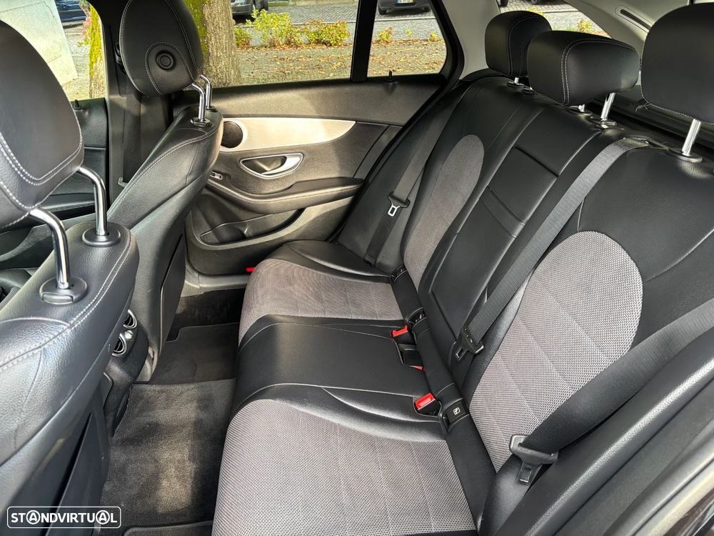 Mercedes-Benz C 200 - 15