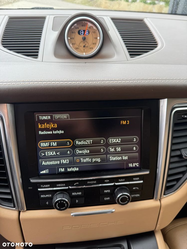Porsche Macan - 6