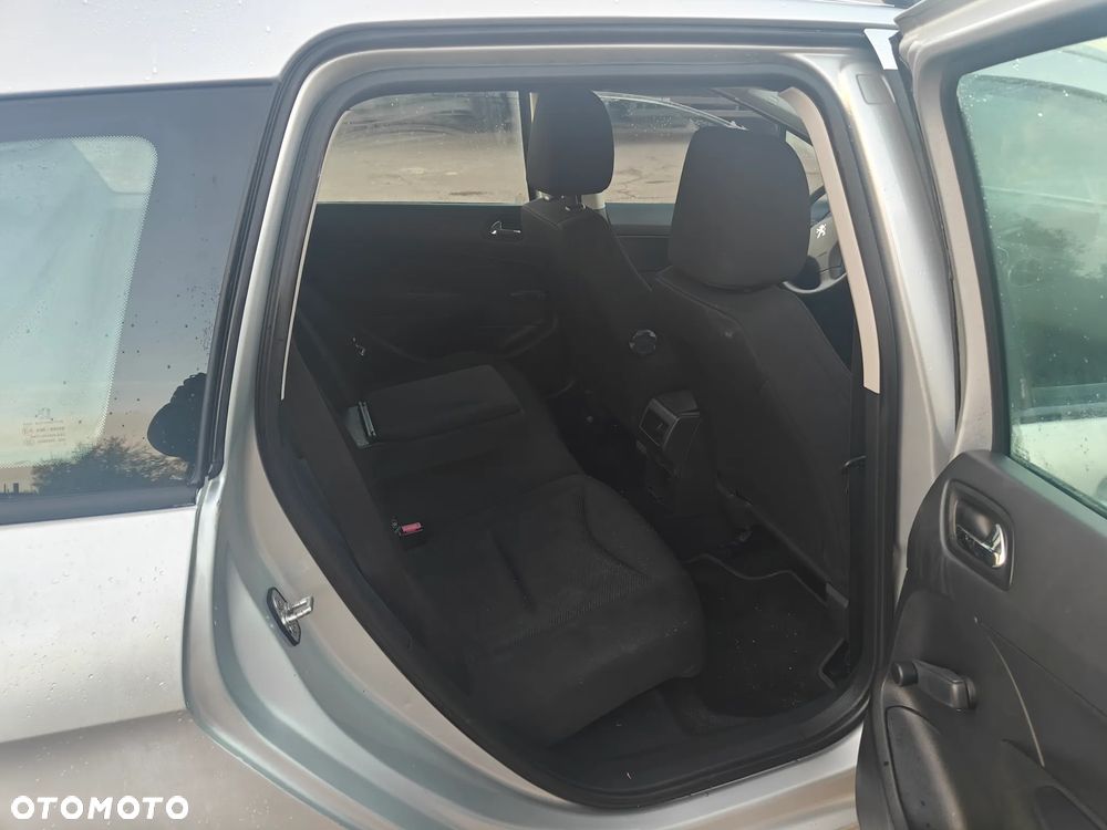 Peugeot 308 HDi FAP 110 Platinum - 6
