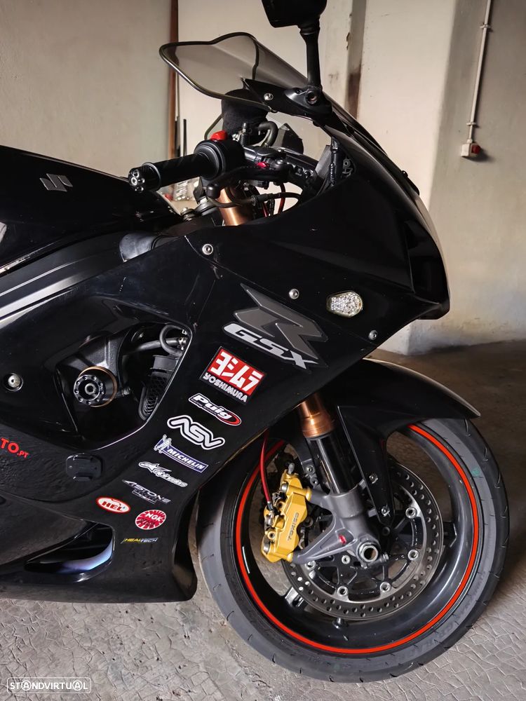 Suzuki GSX-R Sport - 2