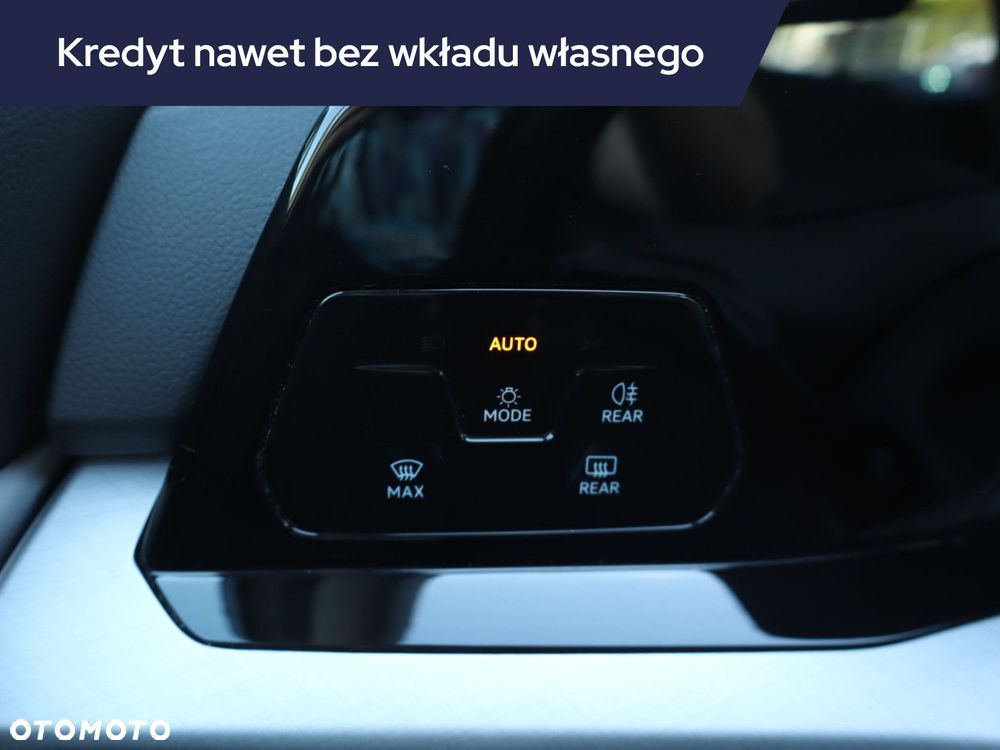 Volkswagen Golf Variant - 23