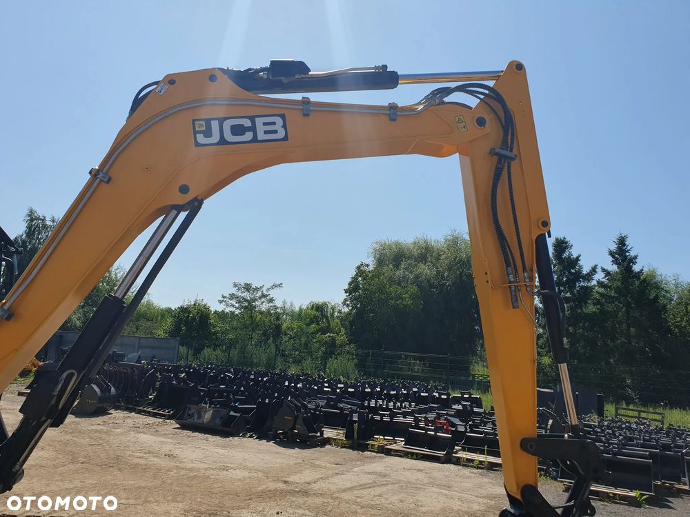 JCB 86C-2 - 11