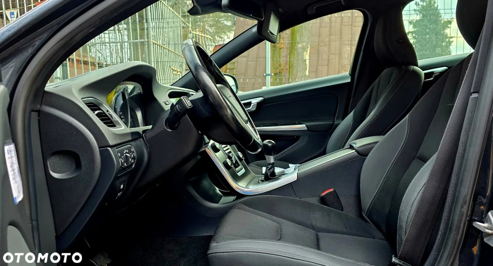 Volvo V60 D3 Business Edition - 16