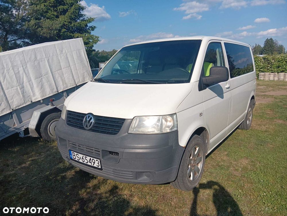 Volkswagen Transporter - 1
