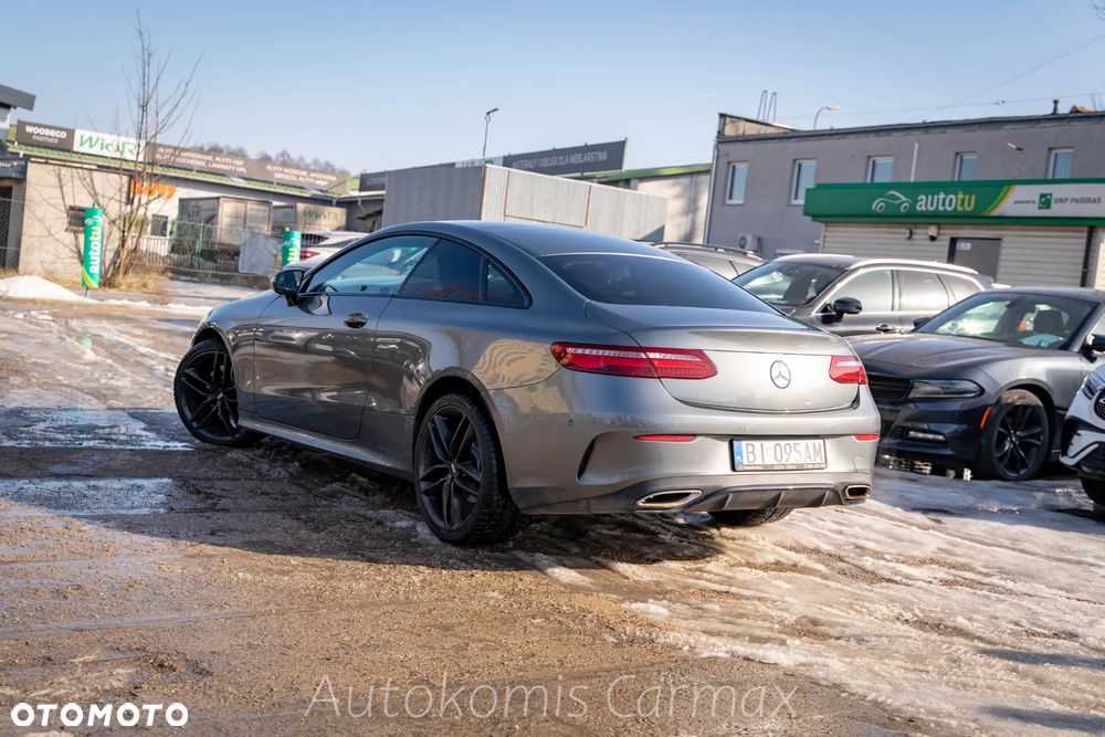 Mercedes-Benz Klasa E 200 4-Matic 9G-TRONIC - 10