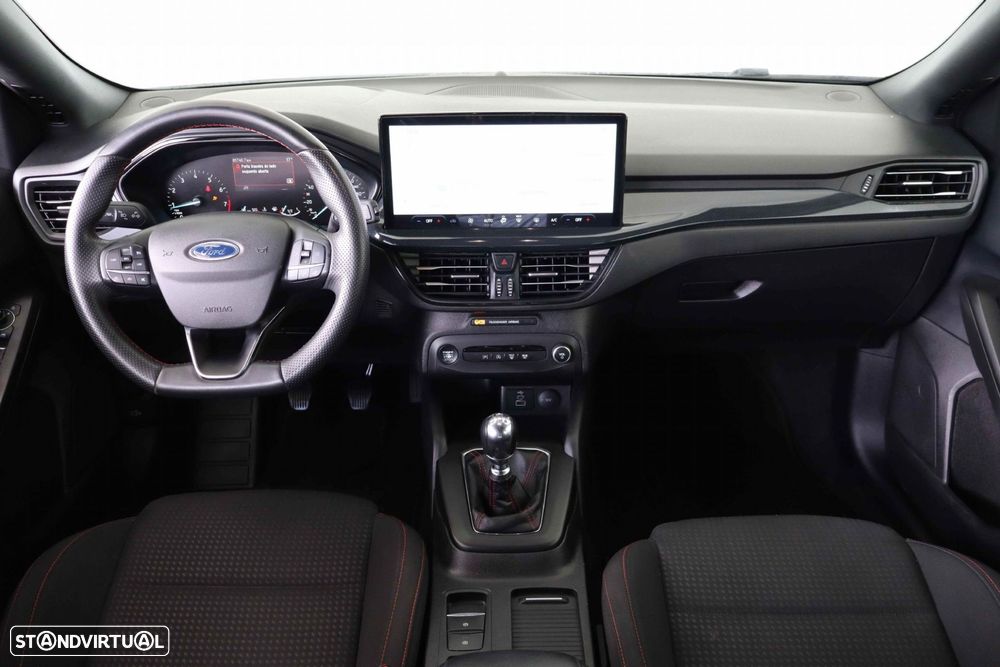 Ford Focus 1.0 EcoBoost MHEV ST-Line - 20
