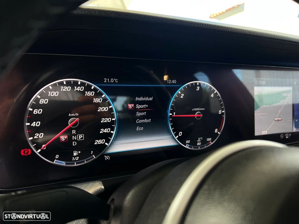 Mercedes-Benz E 220 - 23