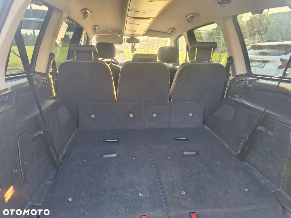Ford Galaxy 2.0 TDCi Platinium X (Titanium) - 12