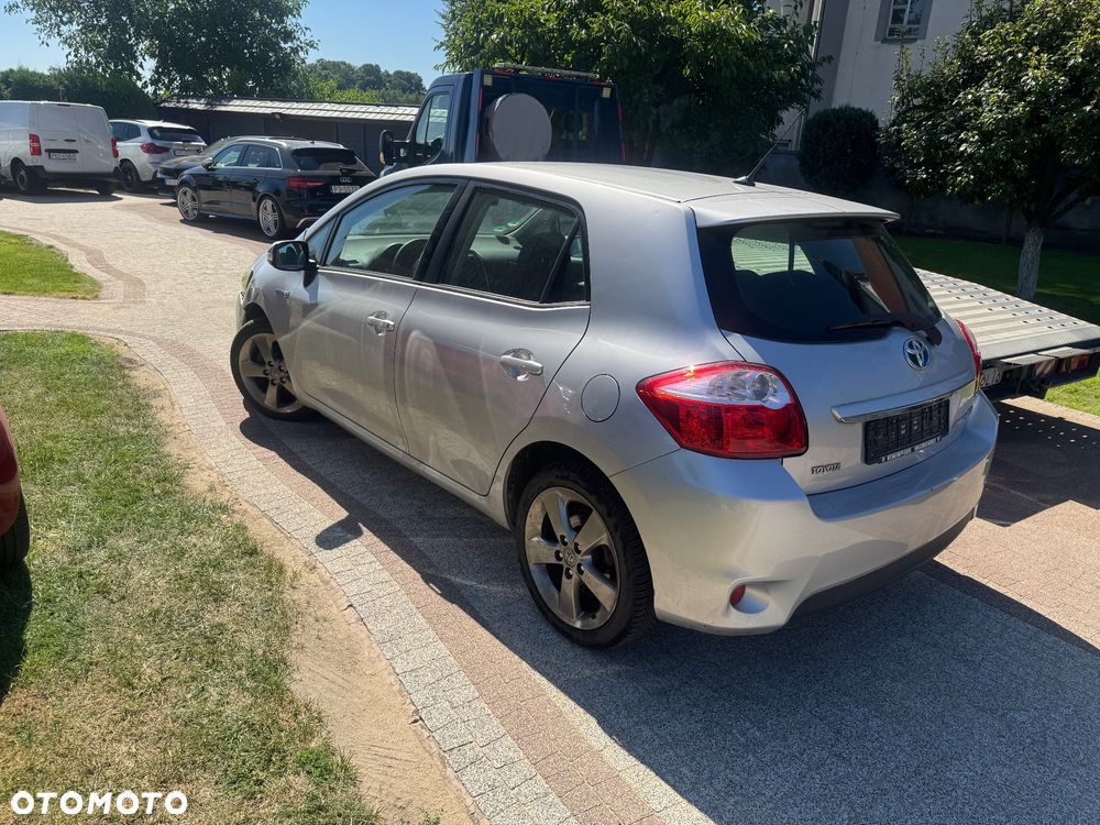 Toyota Auris - 9