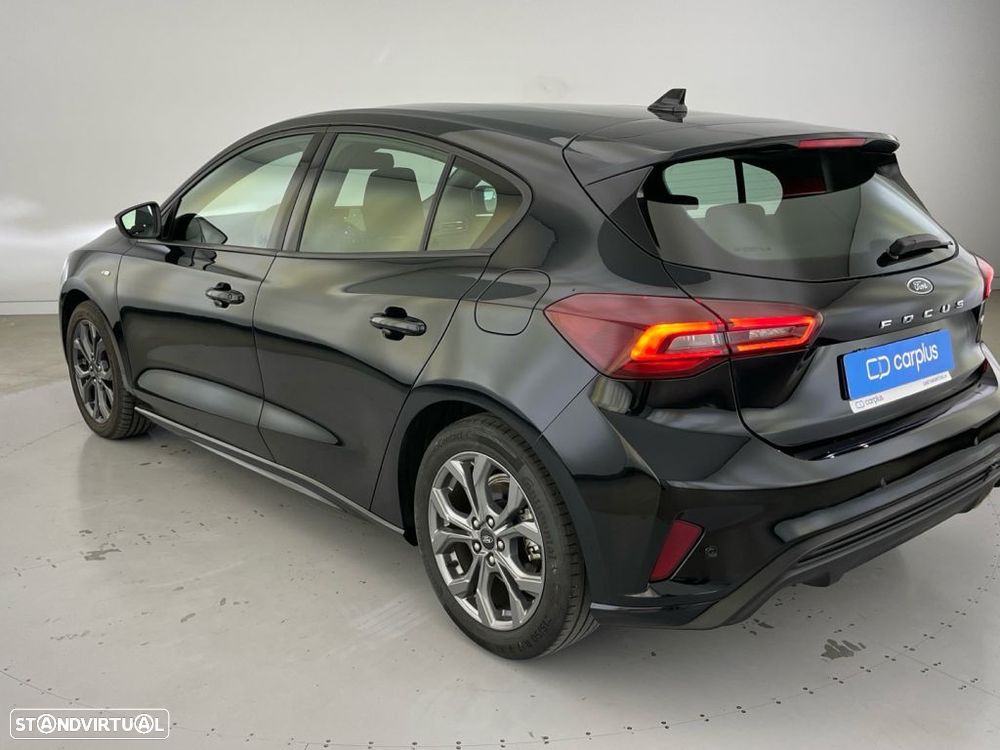 Ford Focus 1.0 EcoBoost MHEV ST-Line - 24