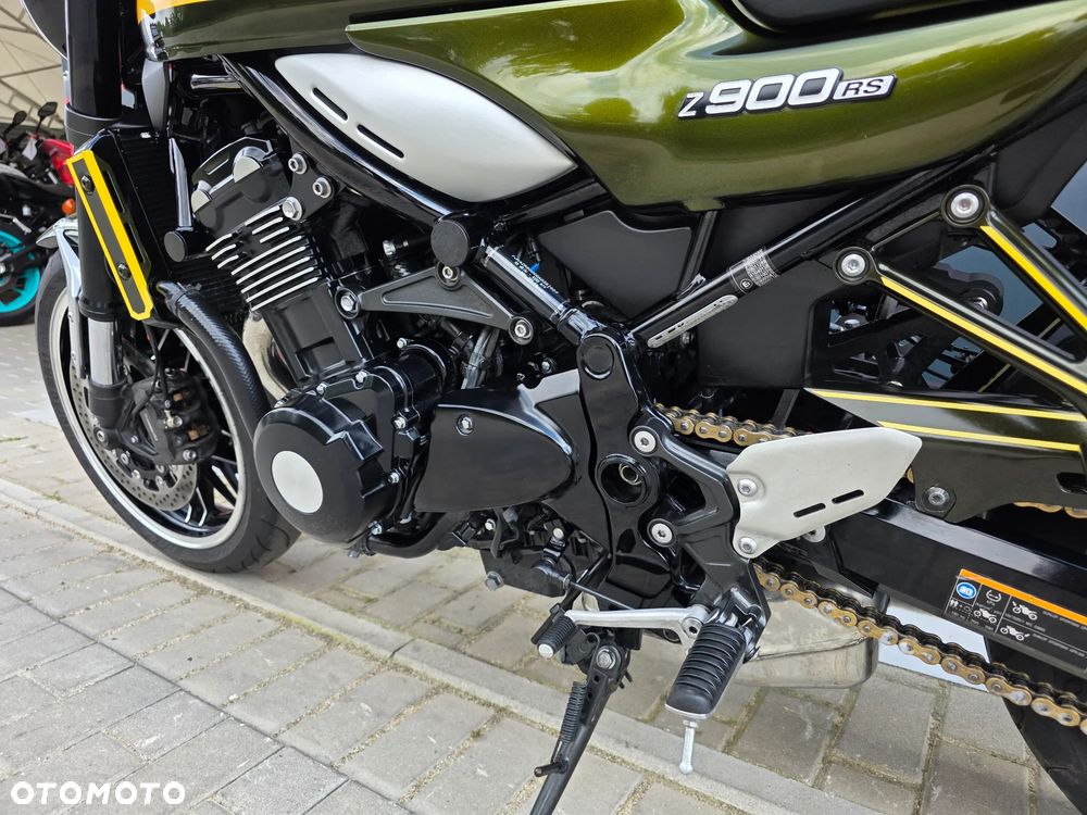 Kawasaki Z 900 RS - 22