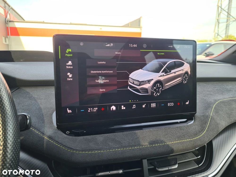 Skoda Enyaq RS 82kWh Maxx - 29