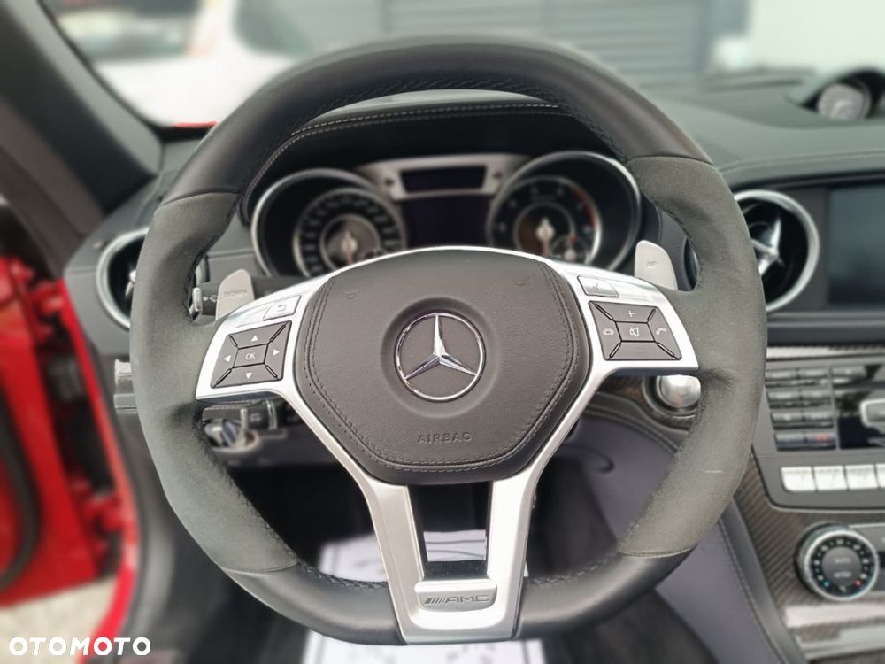 Mercedes-Benz SL - 22