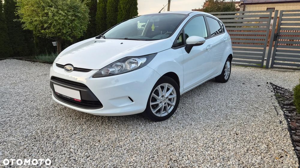 Ford Fiesta 1.25 Celebration - 1