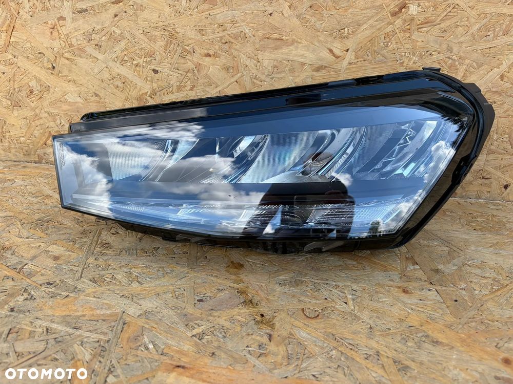 Skoda Fabia IV  lampa przod lewa led