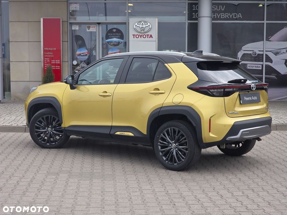 Toyota Yaris Cross Hybrid 1.5 Adventure - 4