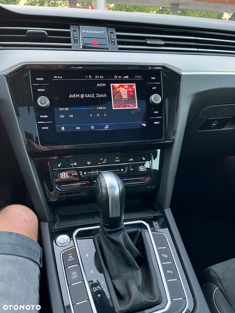Volkswagen Passat 2.0 TDI Elegance DSG - 15