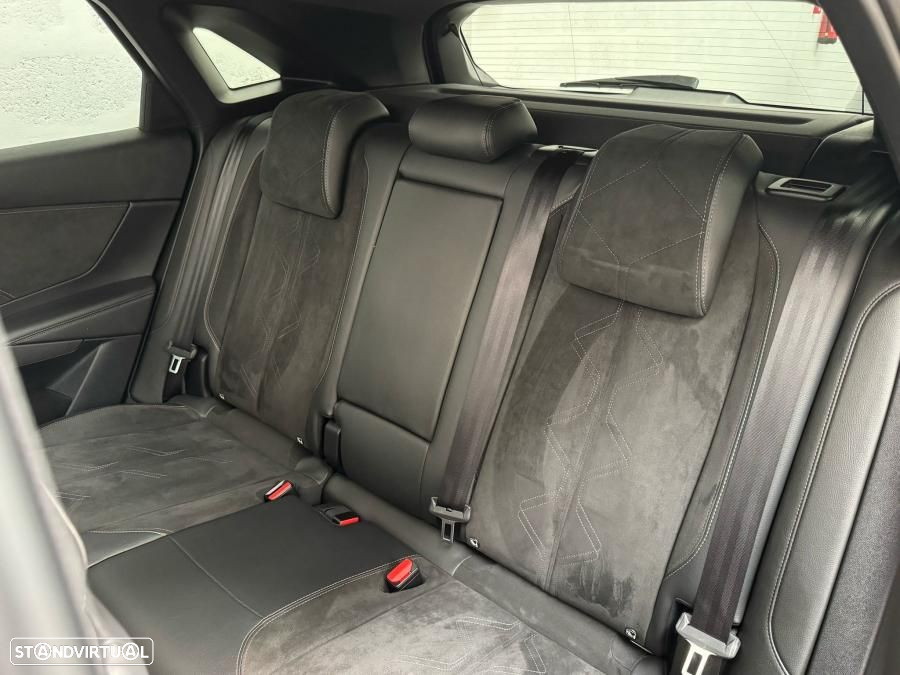 DS DS7 Crossback 1.5 BlueHDi Performance Line EAT8 - 36