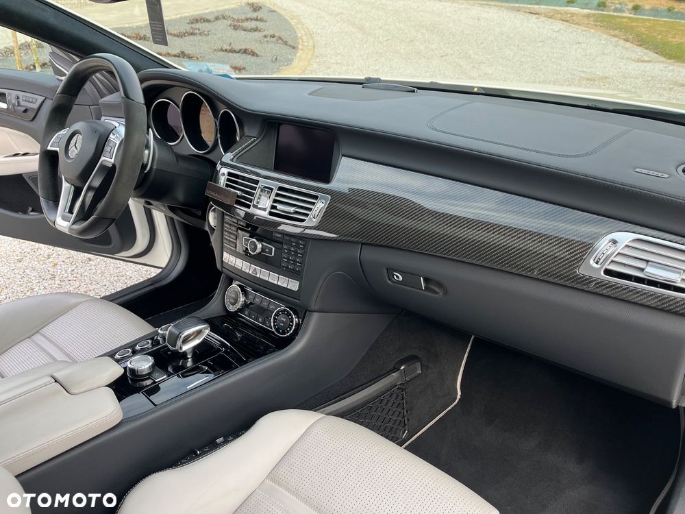 Mercedes-Benz CLS 63 AMG AMG SPEEDSHIFT MCT - 18