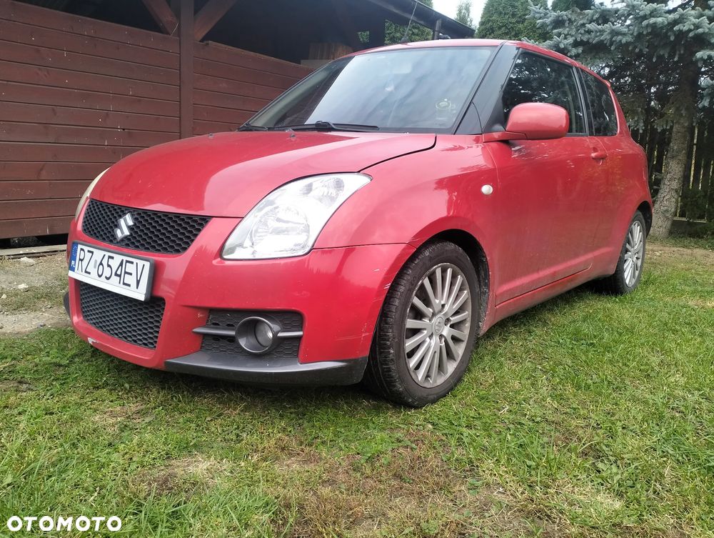 Suzuki Swift 2009 photo 2
