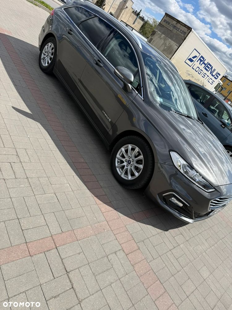 Ford Mondeo 2.0 Hybrid Titanium - 18