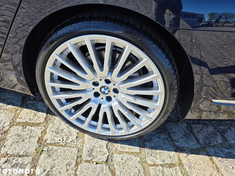 BMW Seria 7 740Ld xDrive - 14
