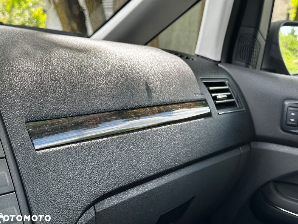 Ford Focus C-Max 1.6 TDCi DPF Ghia - 26