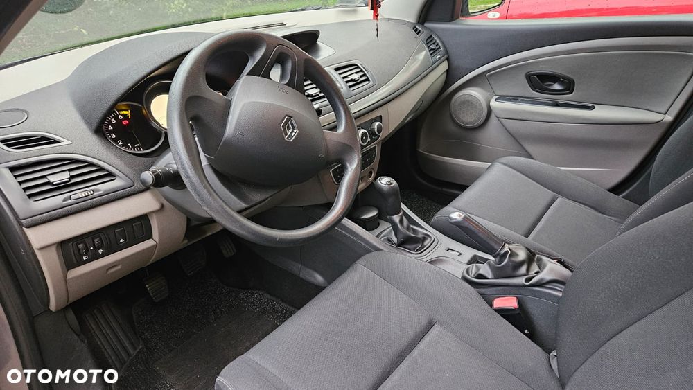 Renault Megane 1.6 16V 100 Authentique - 22