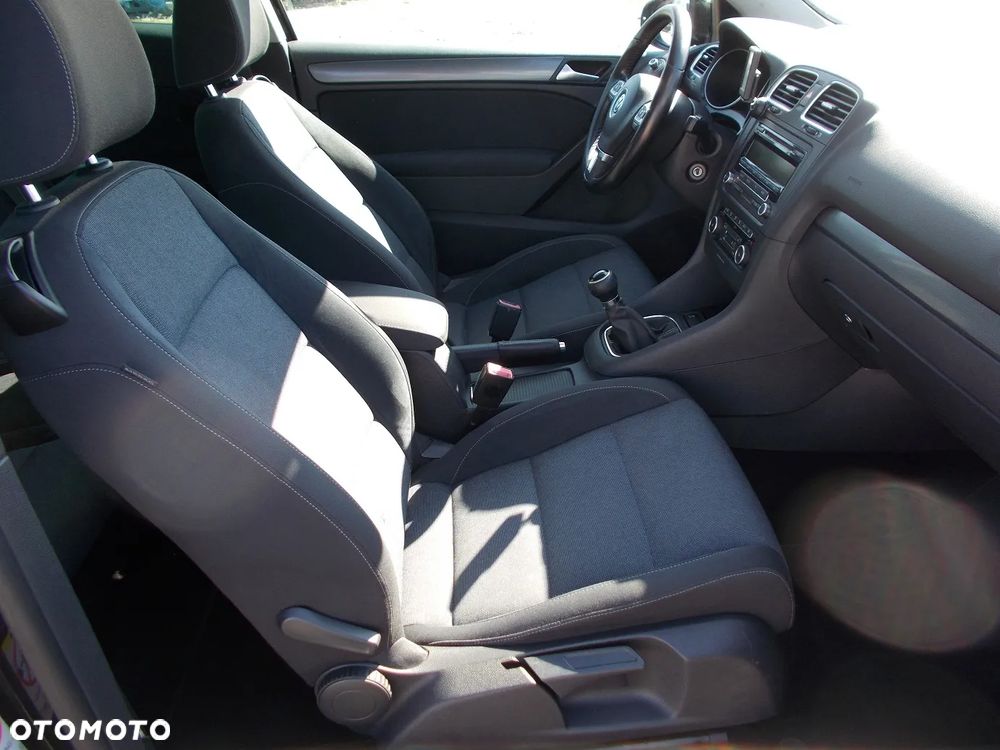 Volkswagen Golf 1.2 TSI BMT Trendline - 11