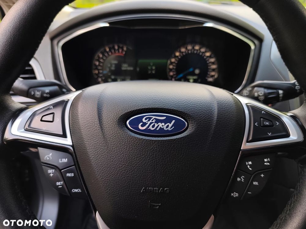 Ford Mondeo 2.0 TDCi Titanium - 26