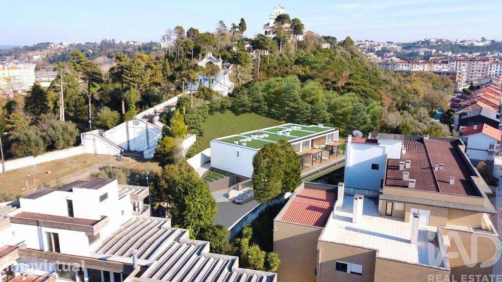 Casa / Villa T4 em Leiria, Pousos, Barreira e Cortes de 309,00 m2 - Grande imagem: 2/30