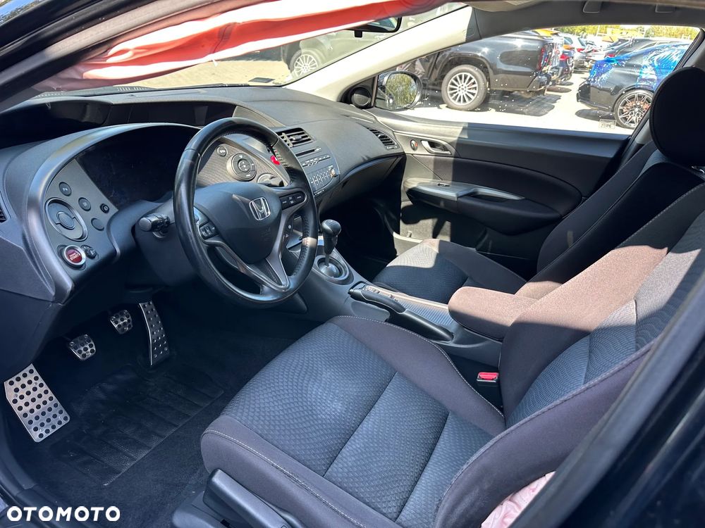 Honda Civic - 12