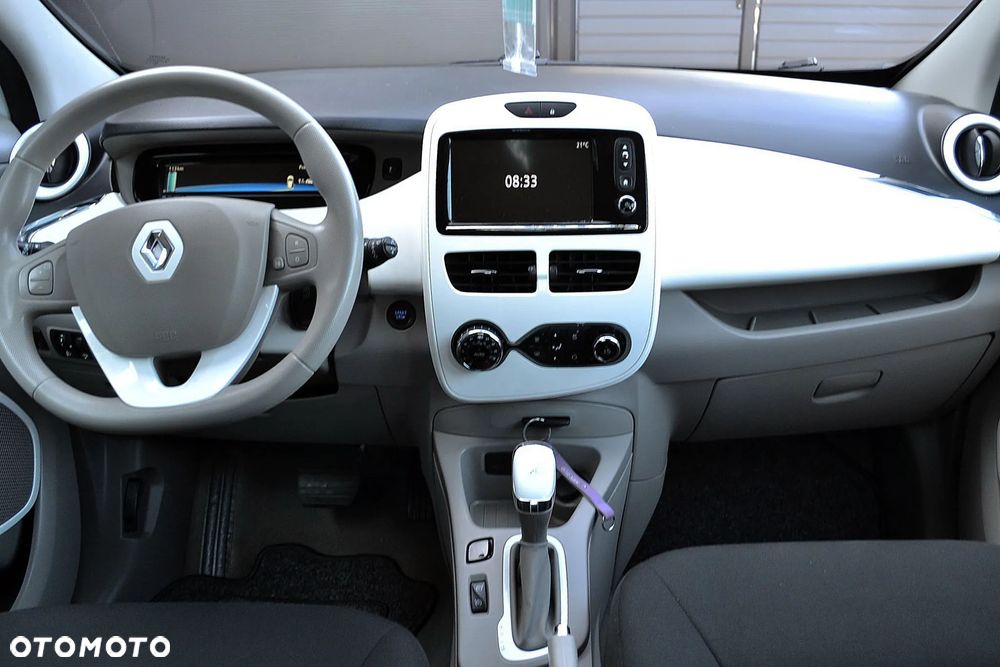 Renault Zoe - 14
