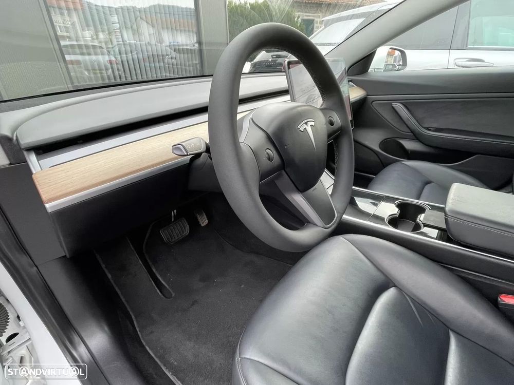 Tesla Model 3 AWD Dual Motor Performance - 12