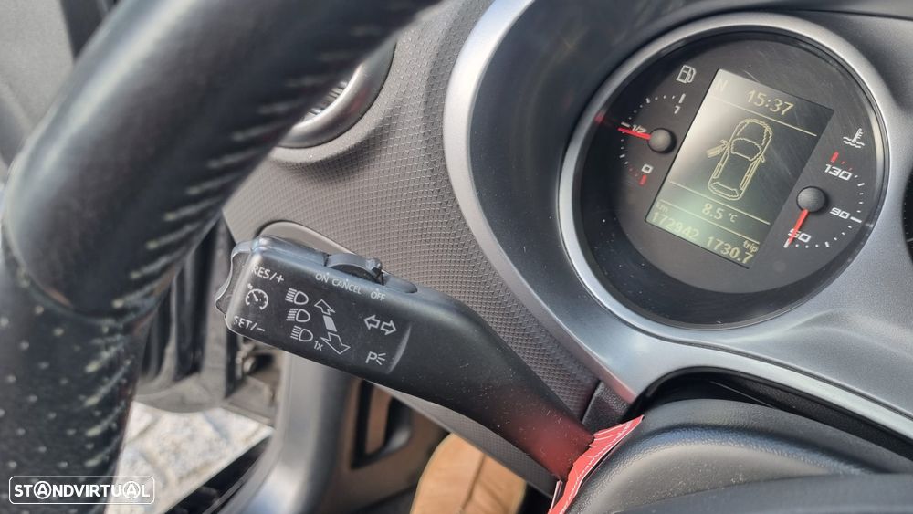 SEAT Leon 1.6 TDI DPF Ecomotive Style Copa - 21